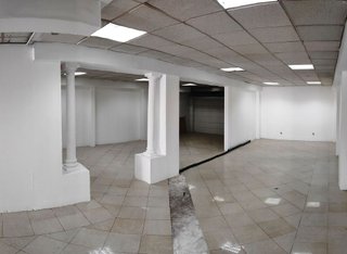 Local comercial en alquiler en Parque Victoria Eugenia en Málaga
