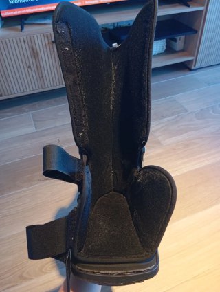 Bota ortopédica Walker Prim Negra