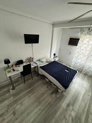 Piso en venta en Santa Rosa - Valdeolleros en Córdoba