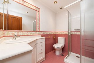 Piso en venta en Valderas - Los Castillos en Alcorcón