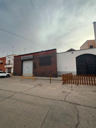 Local comercial en venta en Manzanares