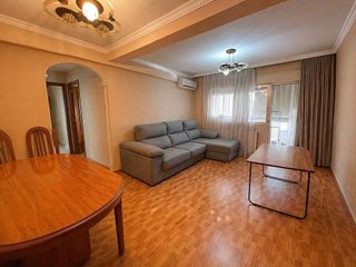 Piso en venta en Zarzaquemada en Leganés