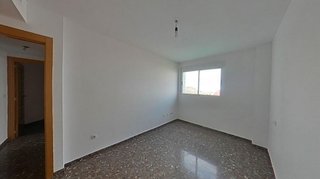Piso en venta en Benicalap en Valencia