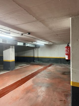 Garaje en venta en El Antiguo en San Sebastián-Donostia