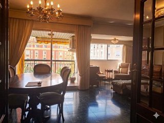 Piso en venta en Gran Vía en Valencia