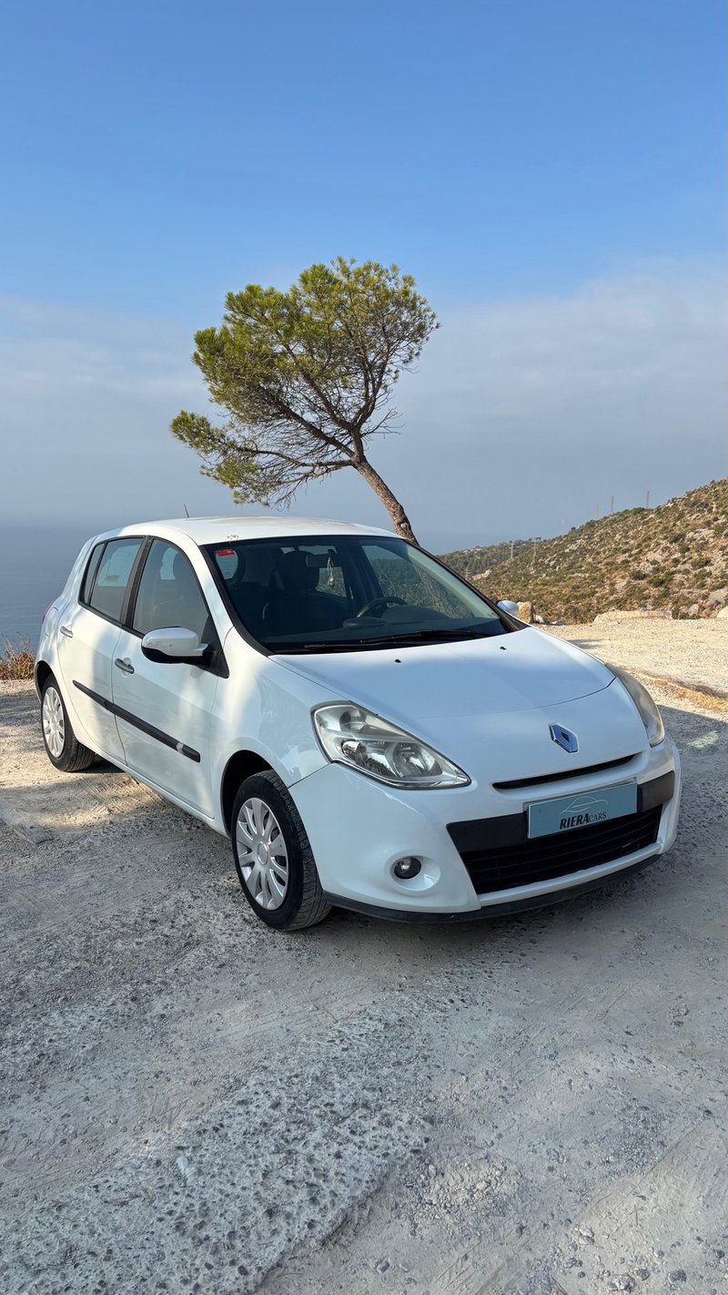 Renault Clio 2009 1 Año de Garantia - foto 1