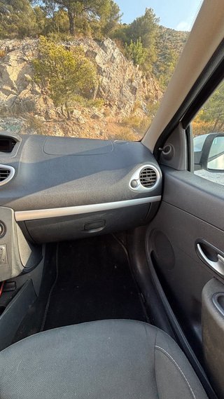Renault Clio 2009 1 Año de Garantia
