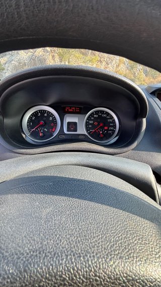 Renault Clio 2009 1 Año de Garantia