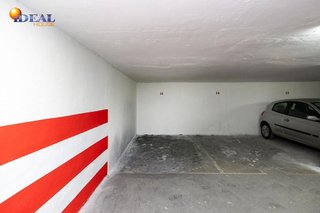 Garaje en venta en Centro - Sagrario en Granada