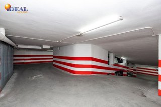 Garaje en venta en Centro - Sagrario en Granada
