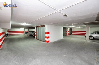 Garaje en venta en Centro - Sagrario en Granada