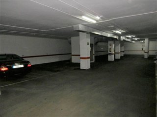 Garaje en venta en Montecerrao en Oviedo
