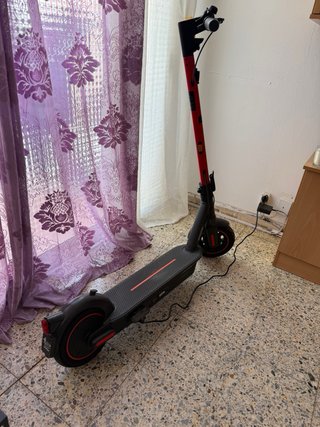 Patinete eléctrico con asiento