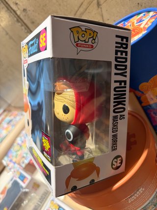 Freddy Funko Masked Worker SE Funko Pop!