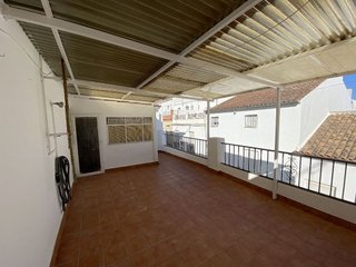 Casa en venta en Olvera