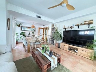 Casa adosada en venta en Zona Urbanizaciones en Alzira