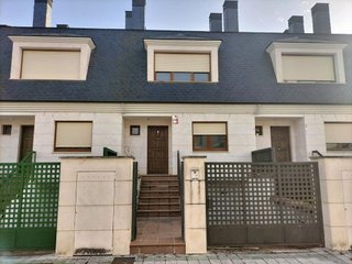 Chalet en venta en El Cristo en Palencia