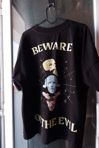 Camiseta “Los tres monos sabios”