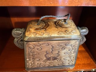 Baúl bolso artesanal madera y metal
