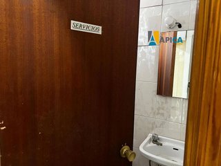 Local comercial en venta en Núcleo Urbano en Chiclana de la Frontera