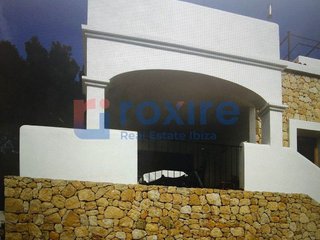 Casa adosada en alquiler en Cala Vedella - Cala Tarida - Cala Conta en Sant Josep de sa Talaia