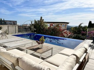 Chalet en venta en Cala de Finestrat en Finestrat