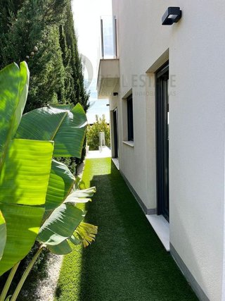 Chalet en venta en Cala de Finestrat en Finestrat