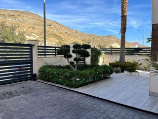 Chalet en venta en Cala de Finestrat en Finestrat
