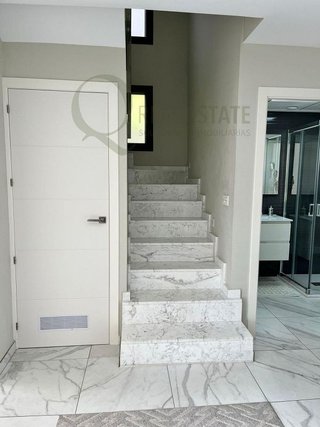 Chalet en venta en Cala de Finestrat en Finestrat