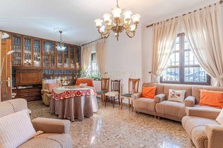 Chalet en venta en Guadix