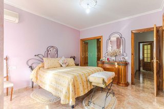 Chalet en venta en Guadix
