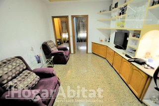 Chalet en venta en Núcleo Urbano en Pobla de Vallbona (la)