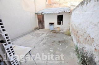 Chalet en venta en Núcleo Urbano en Pobla de Vallbona (la)