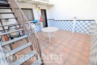 Chalet en venta en Núcleo Urbano en Pobla de Vallbona (la)