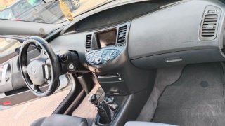 Nissan Primera 2004