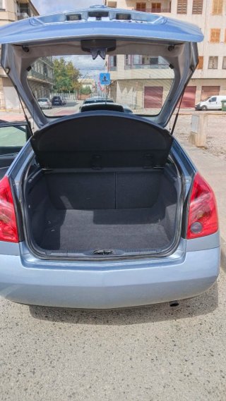 Nissan Primera 2004