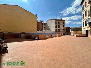 Piso en venta en Zona Entrada - Gasolineras en Ocaña
