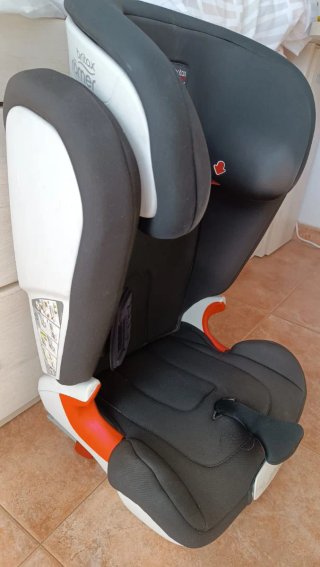 Silla coche Britax Römer Negra