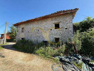 Chalet en venta en Celorio-Poó-Parres en Llanes