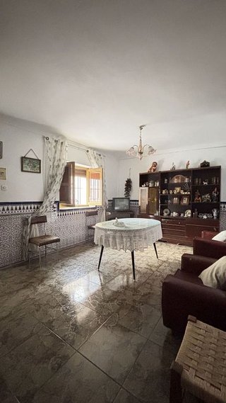 Casa adosada en venta en Illora