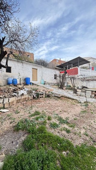 Casa adosada en venta en Illora