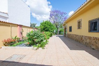 Chalet en venta en Nuevo Bulevar en Mairena del Aljarafe