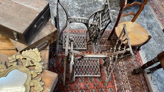 Lote Muebles Antiguos Madera y Piel