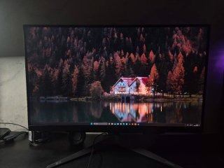 LG UltraGear 27GS85Q Monitor
