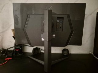 LG UltraGear 27GS85Q Monitor