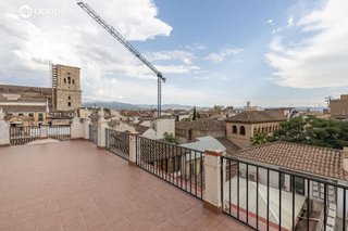 Ático en venta en Centro - Sagrario en Granada