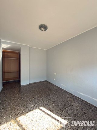 Piso en venta en Alginet