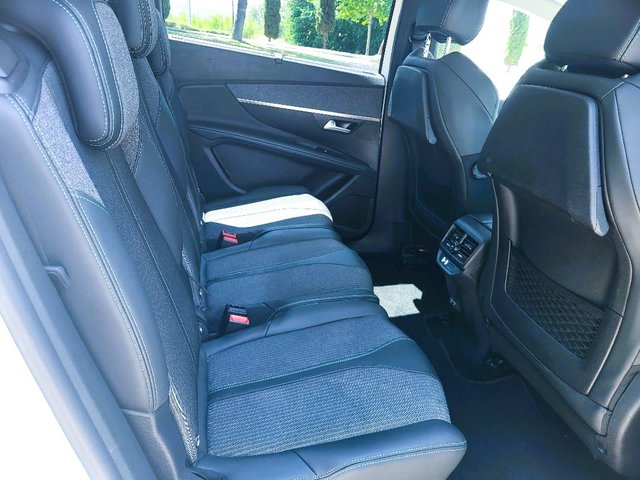 Peugeot 5008 2021  2,0 hdi 180cv