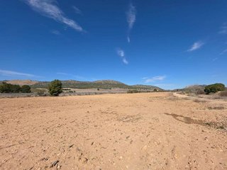 Casa rural en venta en Tobarra
