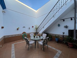 Casa adosada en venta en Pilas